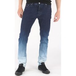 Diesel Tepphar Dżinsy Niebieski. Niebieskie jeansy męskie Diesel, bez wzorów. Za 1162,95 zł.