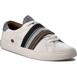 Tenisówki WRANGLER - Ivy Elastic WL171530 White/Blue 423. Białe półbuty damskie Wrangler, z gumy. W wyprzedaży za 129,00 zł.