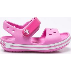 Crocs - Sandały dziecięce Crocband Sandal. Różowe sandały dziewczęce Crocs, z gumy, bez zapięcia. Za 129,90 zł.