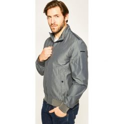 Kurtka bomber Geox Vincit M0220D T2473 F1553. Szare kurtki męskie Geox, m, bez wzorów, z bawełny, bez kaptura. Za 599,00 zł.