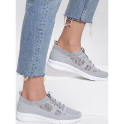 Szare Buty Sportowe Competitor. Szare buty sportowe damskie Inny, bez wzorów, sportowe. Za 69,99 zł.