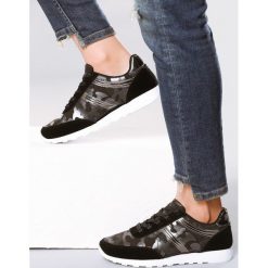 Czarne Buty Sportowe Good Times. Czarne buty sportowe damskie Born2be, moro, z tkaniny, sportowe. Za 49,99 zł.
