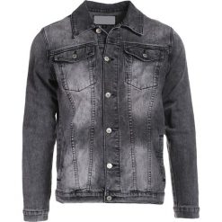 Ciemnoszara Kurtka Nerinella. Szare kurtki męskie Born2be, xl, z aplikacjami, z jeansu. Za 149,99 zł.
