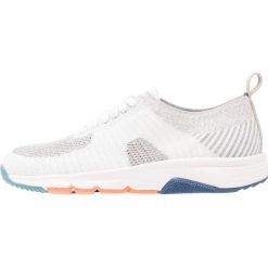 Camper DRIFT Tenisówki i Trampki multicolor. Szare trampki męskie marki Camper, z tworzywa sztucznego. W wyprzedaży za 382,85 zł.