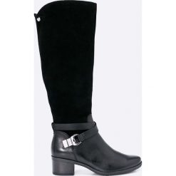 Caprice - Kozaki. Czarne buty zimowe damskie marki Caprice, z materiału. W wyprzedaży za 359,90 zł.