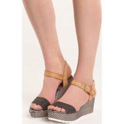 Czarne Sandały Chunk. Czarne bez kategorii marki vices, na koturnie. Za 49,99 zł.