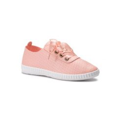 NYLON RED WS5788A-01. Szare trampki i tenisówki damskie z nylonu. Za 49,99 zł.