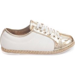Żółte Trampki Espadryle Lniane Q52 Złoty. Żółte espadryle damskie ButyModne, z aplikacjami, z tworzywa sztucznego, bez obcasa. Za 69,00 zł.