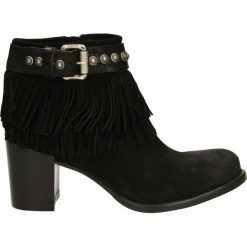 Botki - 1402A10 NERO. Czarne botki damskie skórzane marki Venezia, na obcasie. Za 299,00 zł.
