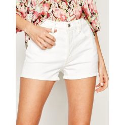 Szorty jeansowe Levi's 501® High-Waisted Shorts 56327-0025. Białe szorty damskie Levi's®, s, bez wzorów, z elastanu. Za 239,00 zł.