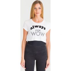 BIAŁY T-SHIRT Z CZARNYM BODY PATRIZIA PEPE. Białe t-shirty damskie Patrizia Pepe, s, z nadrukiem, z okrągłym kołnierzem. Za 364,50 zł.