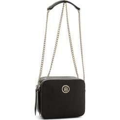 Listonoszki damskie: Torebka TOMMY HILFIGER – Camera Bag Icon AW0AW05278 002