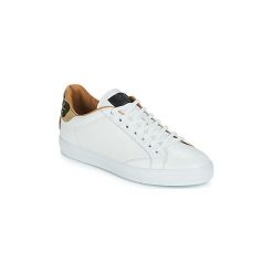 Buty Roberto Cavalli KALE. Białe trampki męskie Roberto Cavalli, bez wzorów, bez zapięcia. Za 1071,20 zł.