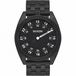 Zegarek kwarcowy w kolorze czarnym. Czarne, analogowe zegarki męskie Nixon, ze stali. W wyprzedaży za 349,95 zł.