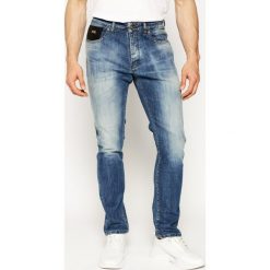 Jeansy Slim Fit John Richmond Fitzgerald RMP19177JE. Niebieskie jeansy męskie John Richmond, m, bez wzorów. W wyprzedaży za 509,00 zł.
