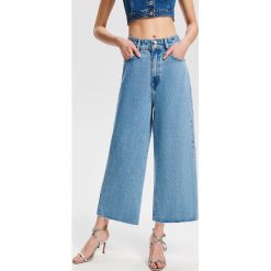 Jeansy wide leg - Niebieski. Niebieskie jeansy damskie marki Reserved. Za 119,99 zł.