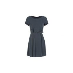Sukienki krótkie Tommy Hilfiger ELYZA. Sukienki małe czarne marki TOMMY HILFIGER, z krótkim rękawem. Za 663,20 zł.