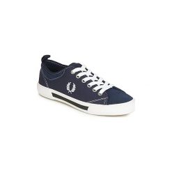 Buty Fred Perry HORTON CANVAS SUEDE. Niebieskie trampki męskie Fred Perry, bez wzorów, bez zapięcia. Za 459,00 zł.