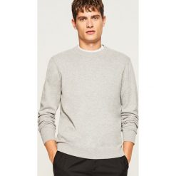 Gładki sweter - Jasny szar. Szare swetry klasyczne męskie Reserved, l. Za 79,99 zł.