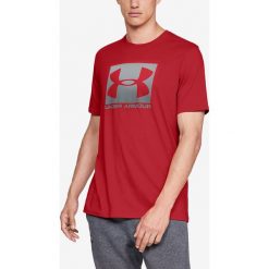 Under Armour Boxed Sportstyle Koszulka Czerwony. Czerwone podkoszulki męskie Under Armour, xxl, z nadrukiem, z bawełny, z krótkim rękawem. Za 128,95 zł.