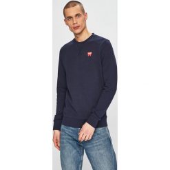 Wrangler - Bluza. Niebieskie bluzy męskie Wrangler, s, z nadrukiem, z bawełny, z okrągłym kołnierzem, bez rękawów, bez kaptura. W wyprzedaży za 169,90 zł.