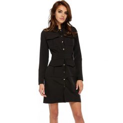 Sukienka military oll9. Czarne sukienki damskie marki LaLa, na co dzień, s, moro, eleganckie, ze stójką, bez rękawów, dopasowane. W wyprzedaży za 159,00 zł.