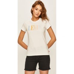 Levi's - T-shirt. Białe bluzki damskie Levi's®, s, z nadrukiem, z bawełny, z okrągłym kołnierzem, z krótkim rękawem. W wyprzedaży za 69,90 zł.