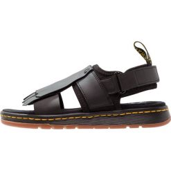 Dr. Martens ROSALIND Sandały black. Czarne sandały damskie Dr. Martens, z materiału. Za 509,00 zł.