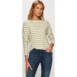 Mustang - Sweter. Zielone swetry damskie Mustang, s, bez wzorów, z bawełny, z długim rękawem, długie, bez kaptura. Za 219,90 zł.