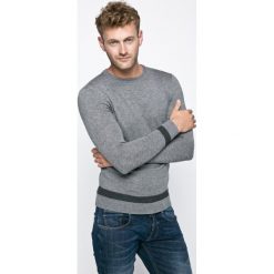 Swetry męskie: Guess Jeans – Sweter Carry