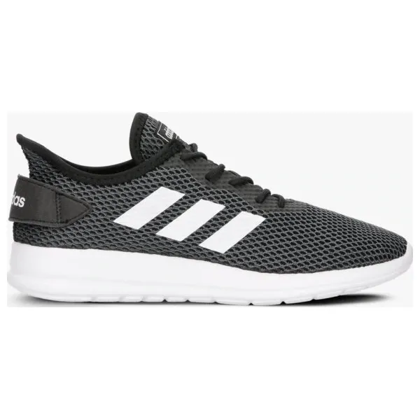 Adidas Yatra buty damskie, czarny, rozmiar 40 2/3. Czarne buty sportowe damskie Adidas, bez wzorów, z materiału, sportowe. W wyprzedaży za 152,99 zł.