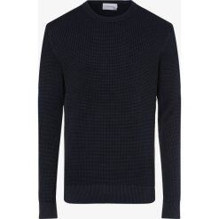 Calvin Klein - Sweter męski, niebieski. Niebieskie swetry męskie Calvin Klein, m, z aplikacjami, z bawełny, bez kołnierzyka, bez kaptura. Za 499,95 zł.