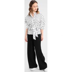 Koszule damskie: Vero Moda Petite VMLOKA DOT WIDE Koszula snow white