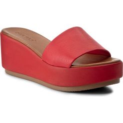Klapki damskie: Klapki INUOVO – 7112 Red