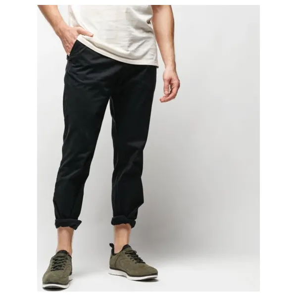 Timberland Spodnie Squam Lake Stretch Twill Straight Chino , czarny, rozmiar 32/32. Czarne spodnie męskie Timberland, na co dzień, w paski, z elastanu. W wyprzedaży za 319,99 zł.