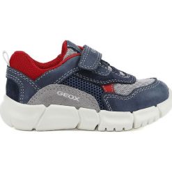 Geox - Buty dziecięce. Niebieskie trampki chłopięce Geox, bez wzorów, ze skóry, sportowe, bez zapięcia. Za 259,90 zł.