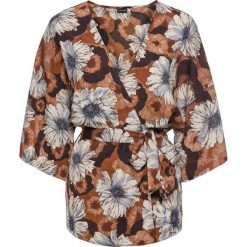Bluzki damskie: Bluzka kimono z paskiem bonprix brązowo-niebieski w kwiaty