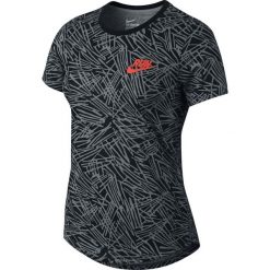 Nike Koszulka damska Run P W Palm Aop Tee grafitowa r. S (739545 065). Szare bluzki damskie Nike, s. Za 84,97 zł.