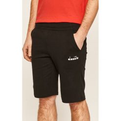 Diadora - Szorty. Czarne spodenki i szorty męskie Diadora, s, bez wzorów, z bawełny, casualowe. Za 99,90 zł.