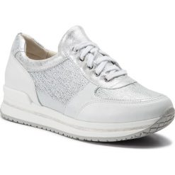 Sneakersy QUAZI - QZ-12-02-000078 602. Szare półbuty damskie QUAZI, bez wzorów, ze skóry, bez obcasa, na płaskiej podeszwie, bez zapięcia. W wyprzedaży za 199,00 zł.