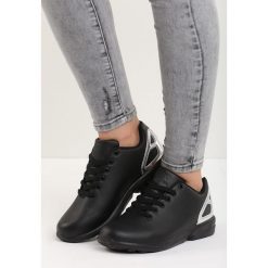 Czarno-Srebrne Buty Sportowe Futurism. Szare bez kategorii marki Born2be, z materiału. Za 49,99 zł.
