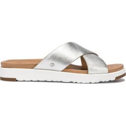 UGG Kari Metallic Kapcie Srebrny. Szare kapcie damskie Ugg, ze skóry. Za 481,95 zł.