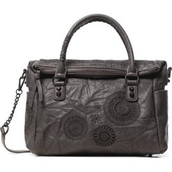 Desigual Albita Loverty Torebka Szary. Szare torebki klasyczne damskie Desigual, z haftami, z materiału, z haftem. Za 378,95 zł.