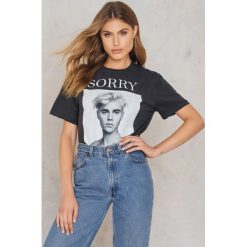 T-shirty damskie: Amplified T-shirt Sorry – Black