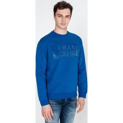 Armani Exchange Bluza Niebieski. Niebieskie bluzy męskie Armani Exchange, m, z nadrukiem, z bawełny, bez kołnierzyka, bez rękawów, bez kaptura. Za 529,95 zł.