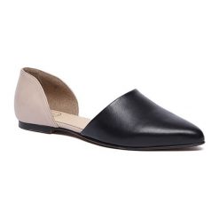 Skórzane baleriny w kolorze jasnoróżowo-czarnym. Baleriny damskie Tosca Blu, Bagatt. W wyprzedaży za 259,95 zł.