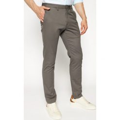 Spodnie materiałowe Polo Ralph Lauren Bedford 710704176. Niebieskie jeansy męskie Polo Ralph Lauren, m, bez wzorów, z jeansu. W wyprzedaży za 389,00 zł.