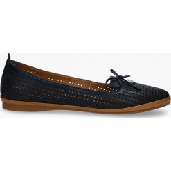 Baleriny granatowe Melody. Niebieskie baleriny damskie Badura, bez wzorów, bez obcasa. Za 263,99 zł.