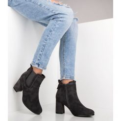 Botki damskie Lily Shoes HQ-10 Grafitowe. Szare botki damskie LILY SHOES, z tkaniny, klasyczne, bez obcasa, na obcasie, bez zapięcia. Za 89,00 zł.