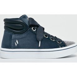 Skechers - Trampki. Szare trampki i tenisówki damskie Skechers, z materiału. Za 339,90 zł.